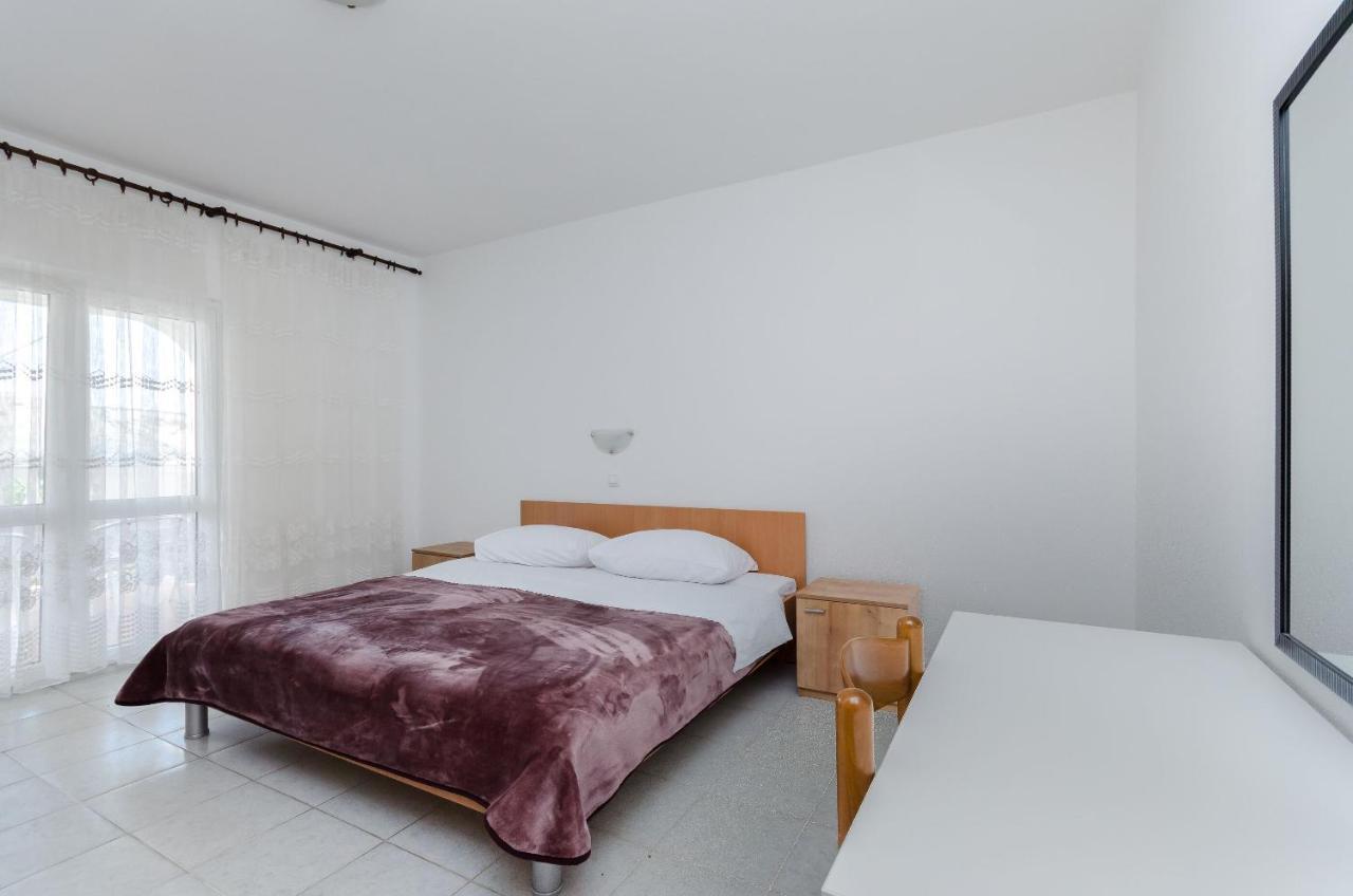 Apartment Luce